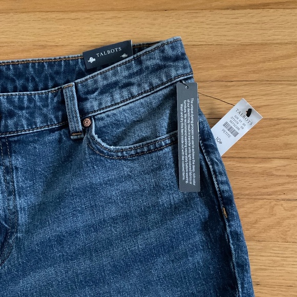 NWT Talbots Girlfriend Denim short with 7.5” inseam. Labor Day weekend sale. - Picture 2 of 4